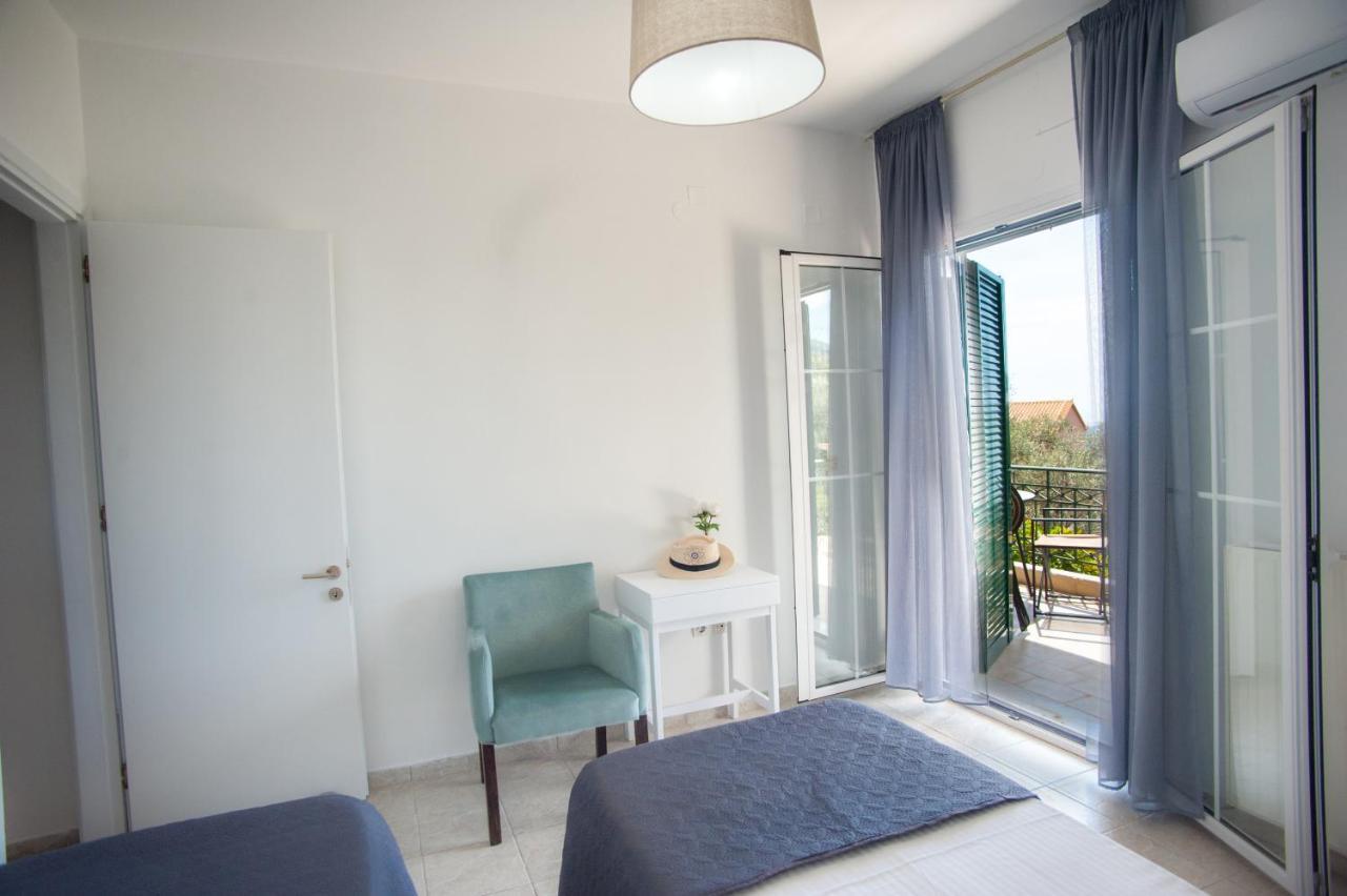 Evianna Studios Mousata Exteriér fotografie